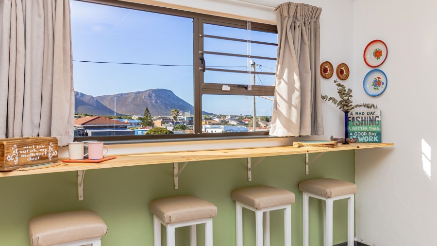 3 Bedroom Property for Sale in De Kelders Western Cape